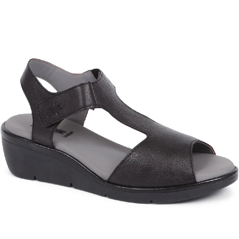 Leather Wedge Sandals - FLYLO37007 / 323 681