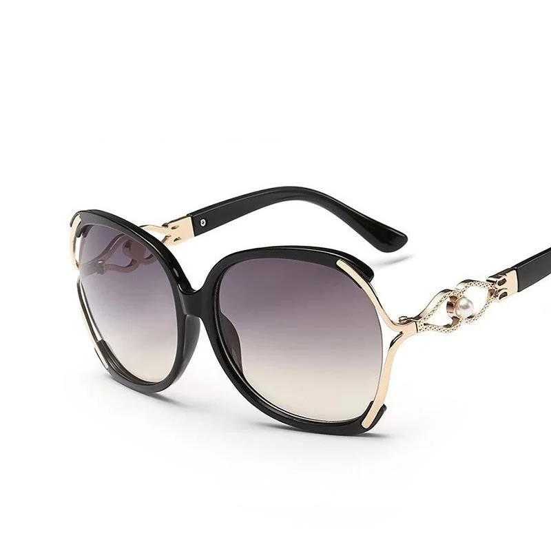 Women's Vintage Pearl Fashion Sunglasses with Gradient UV400 Lenses